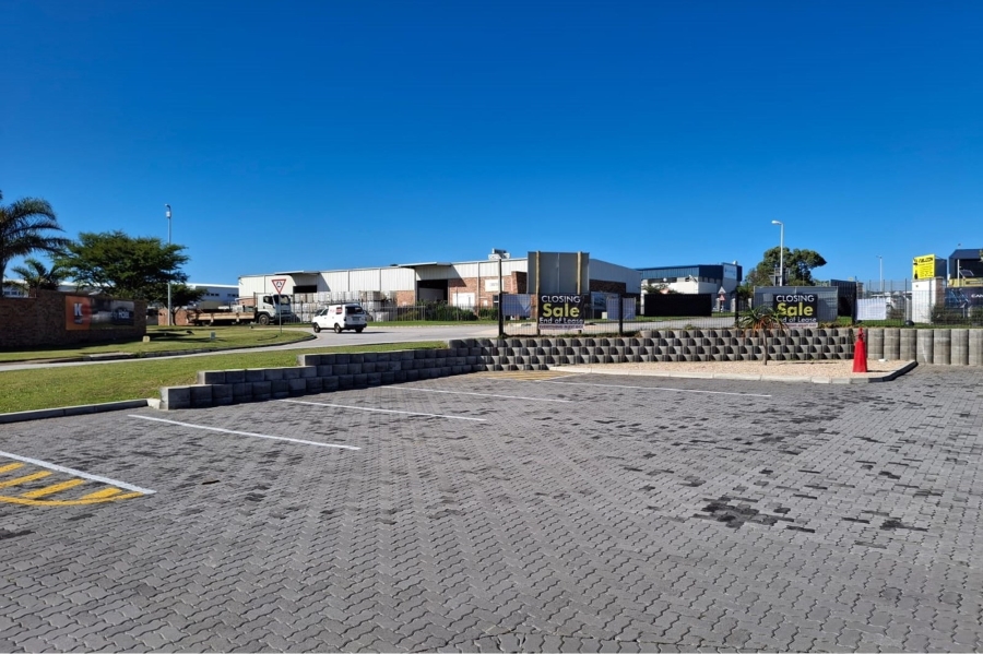 To Let commercial Property for Rent in Fairview Eastern Cape